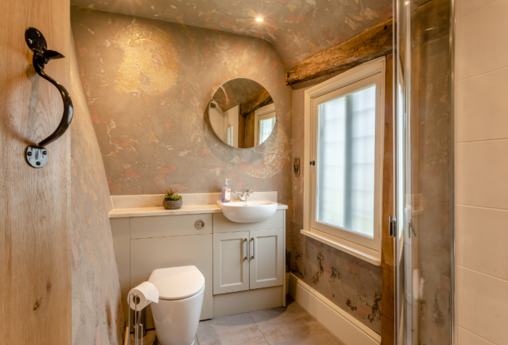 Bedroom4 ensuite