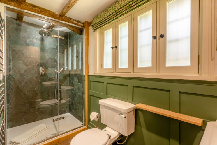 Bedroom5 ensuite