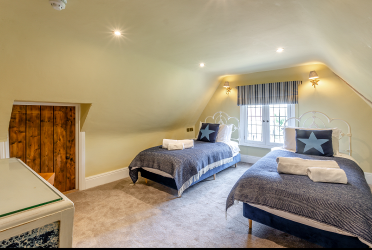 Bedroom6